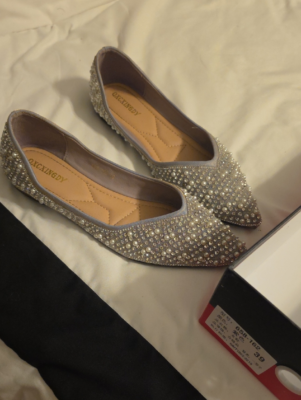 Silver Crystal-Embellished Pointed Toe Flats